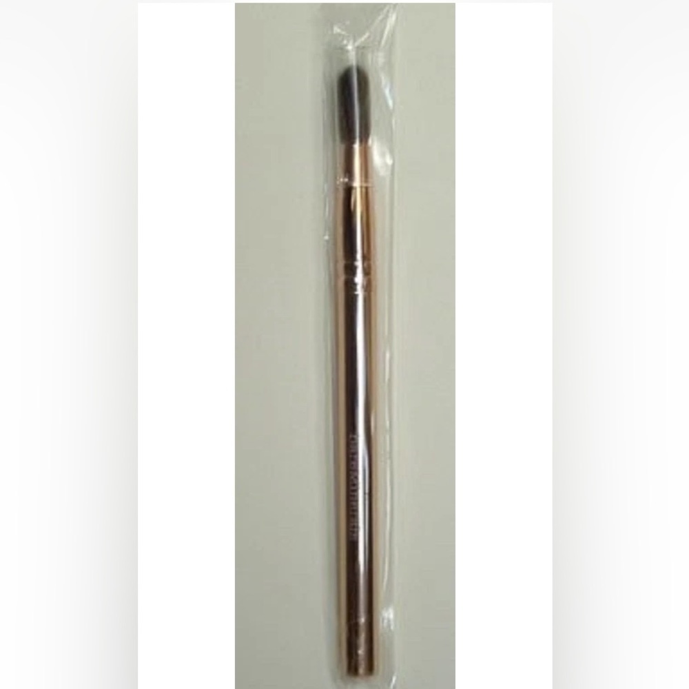 BareMinerals Tapered Crease Defining Brush (rose gold handle) - Sealed!